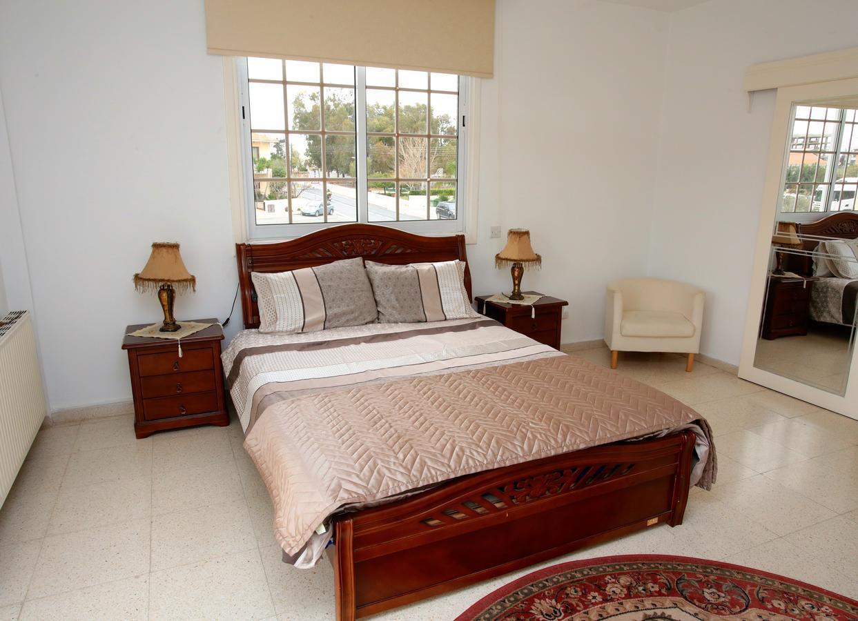 The White House Villa Larnaca Buitenkant foto