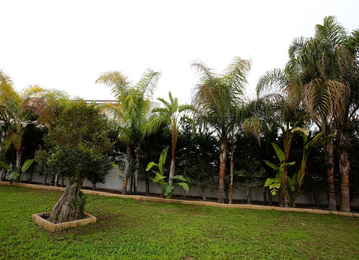 The White House Villa Larnaca Buitenkant foto