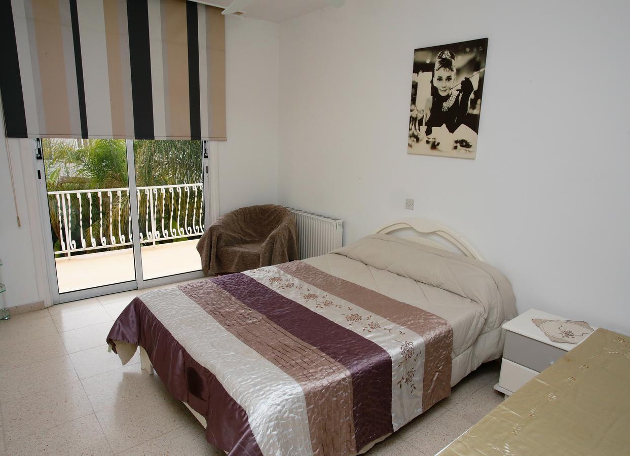 The White House Villa Larnaca Buitenkant foto