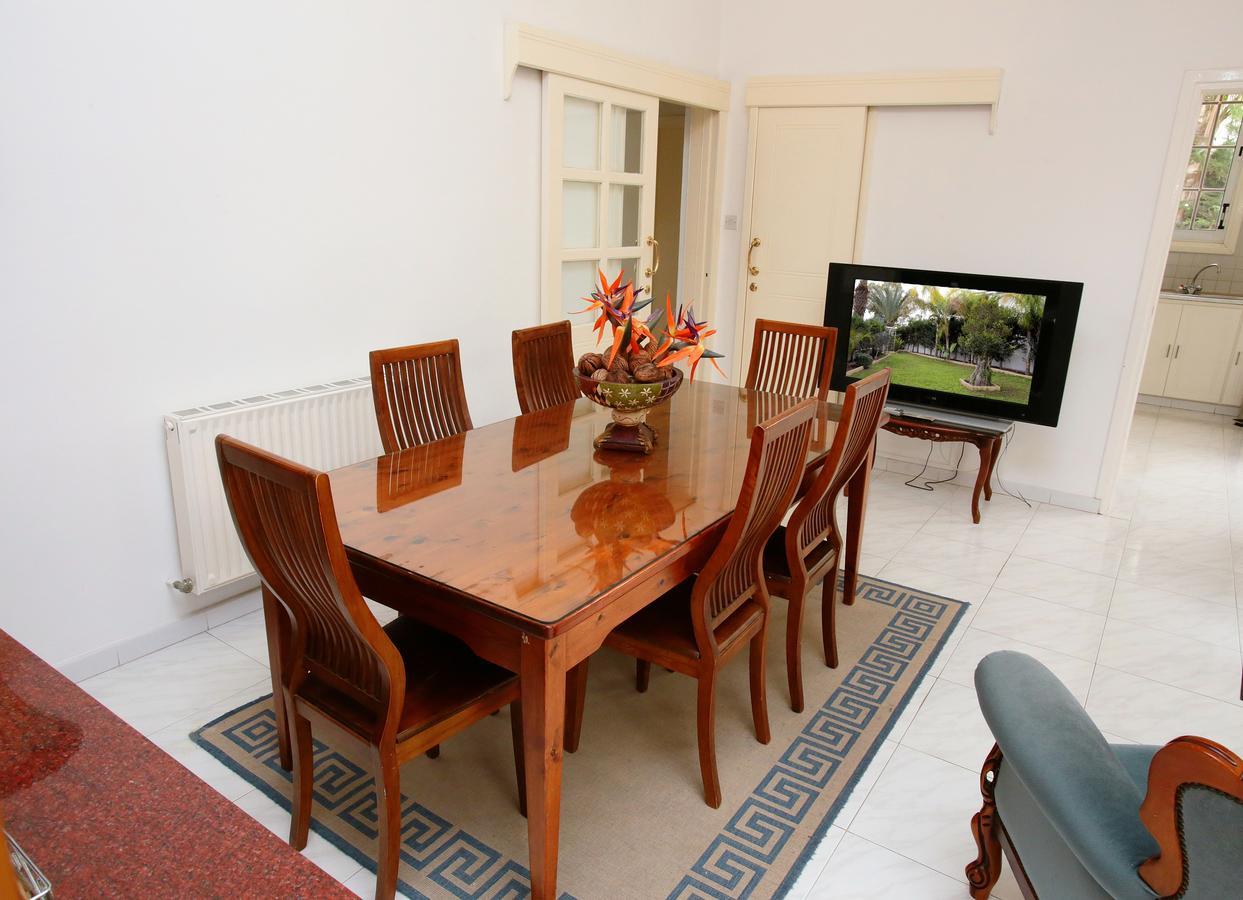 The White House Villa Larnaca Buitenkant foto